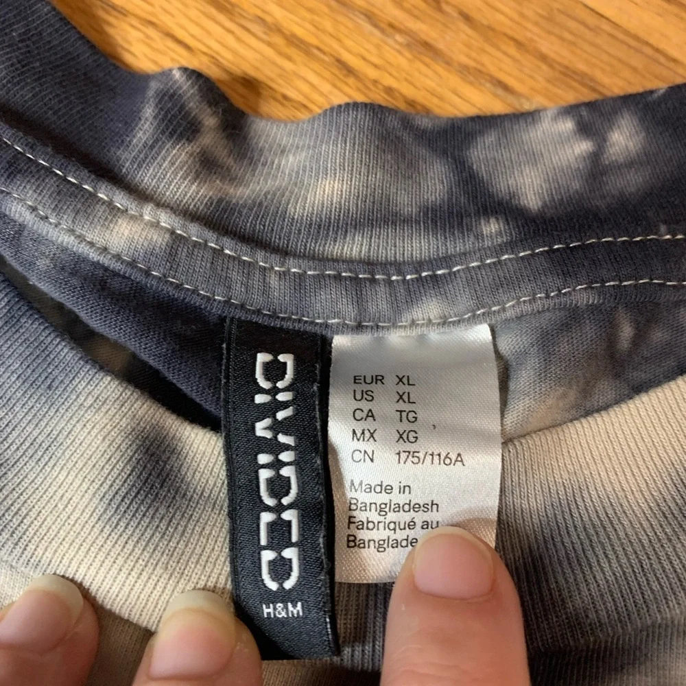 H&M Divided Oversized Tie Dye T-Shirt Black Grey XL - Picture 3 of 7